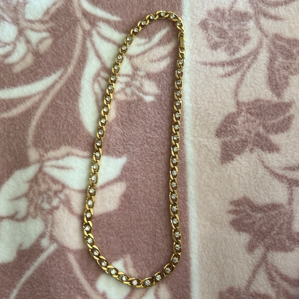 Gold-Tone Rhinestone Chain Link Necklace – Sparkling Statement Jewelry - Picture 4 of 4